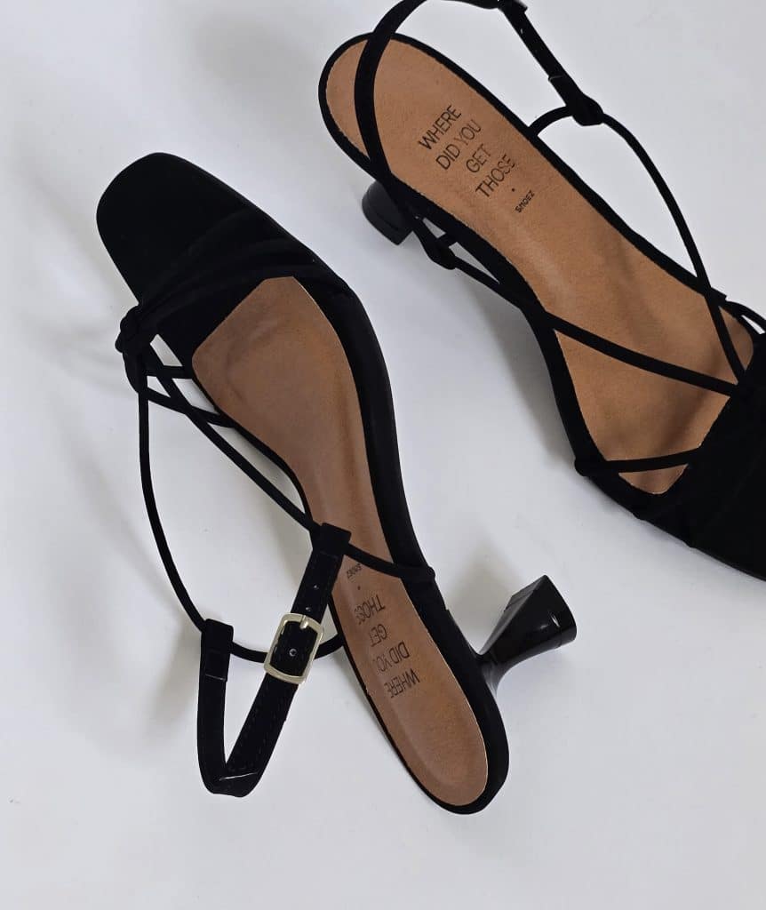 Vera Black Pre-Order