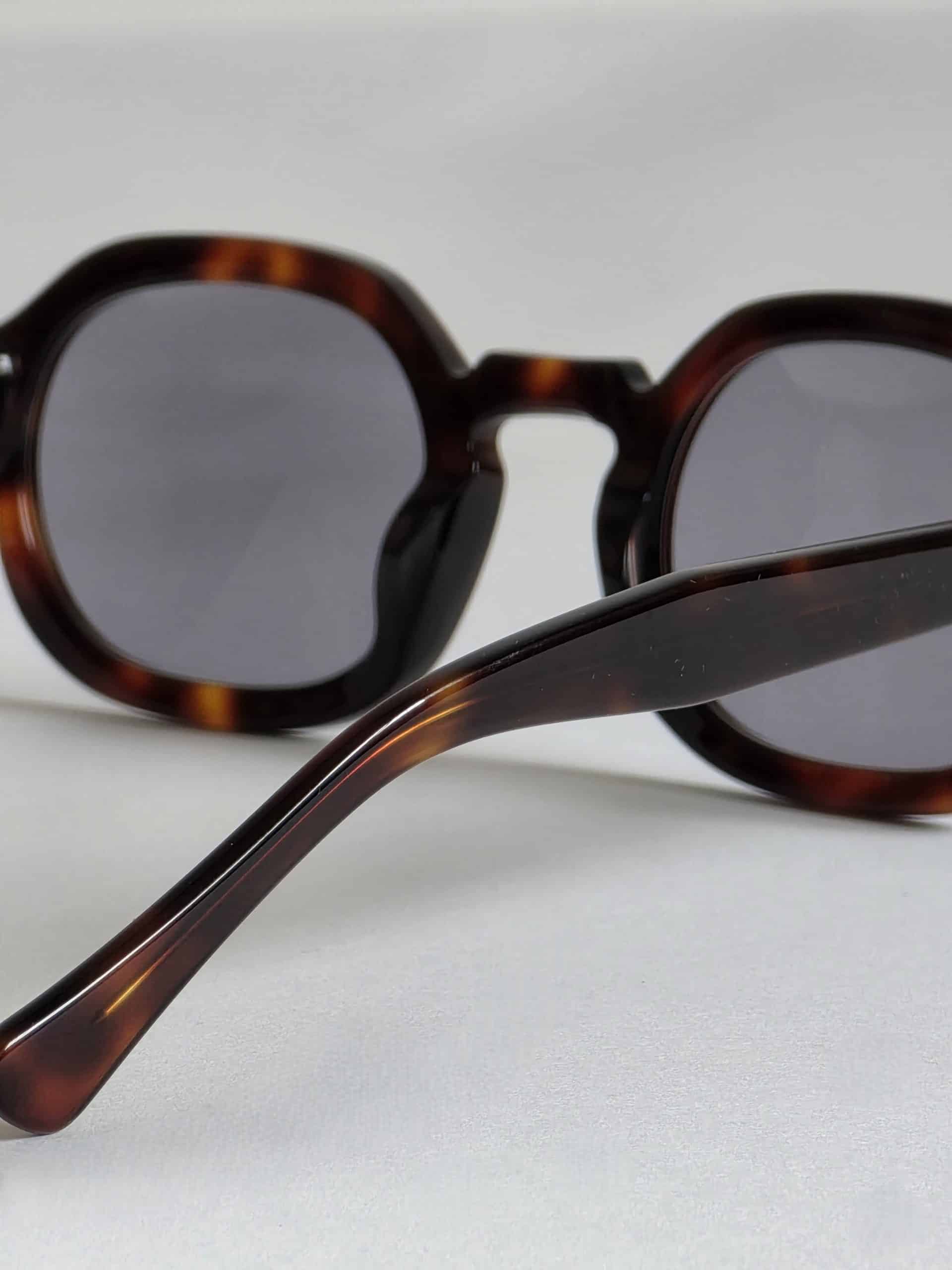 Prisma – Elpatio Walnut