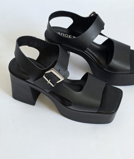 Roca Black
