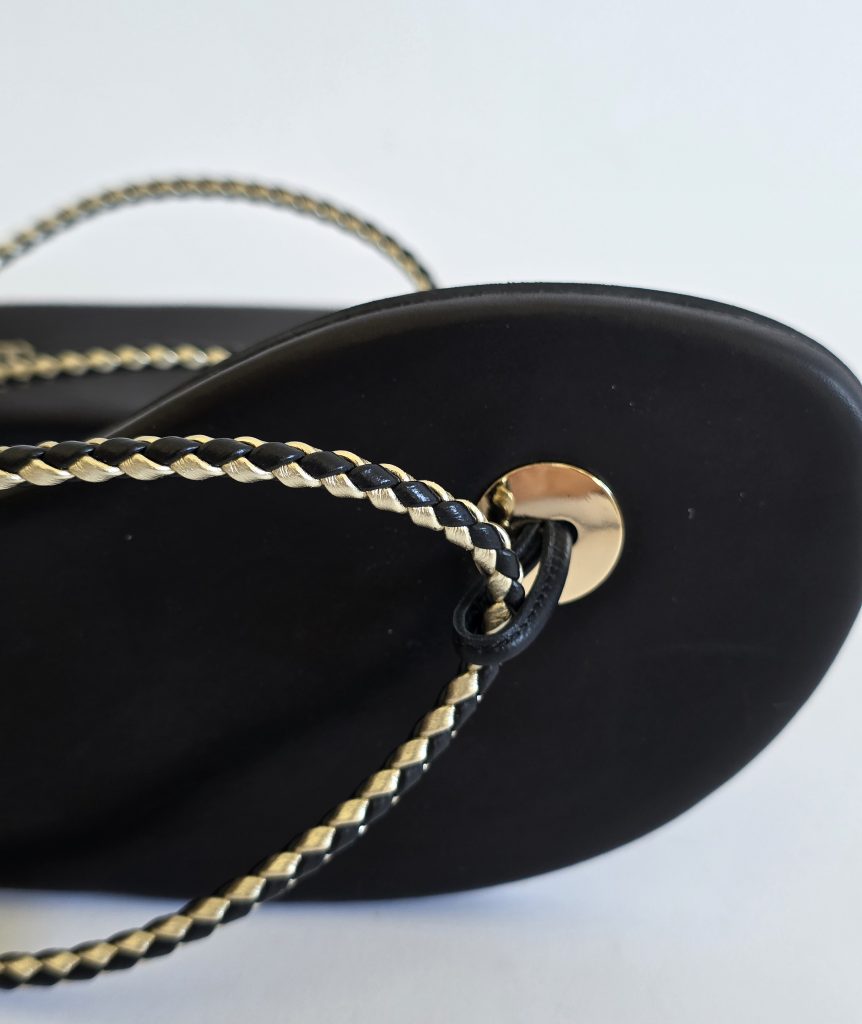 Nomos Black